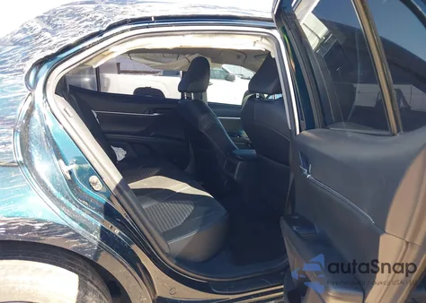 2020 Toyota Camry Se из США, поврежденный, VIN 4T1G11AK7LU939513